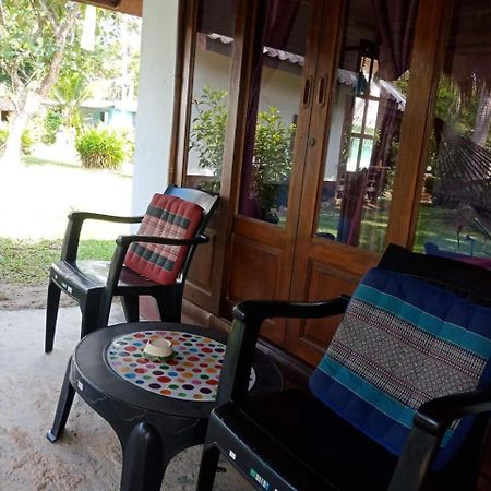 Lanta Sunmoon Bungalow Ко-Ланта Экстерьер фото