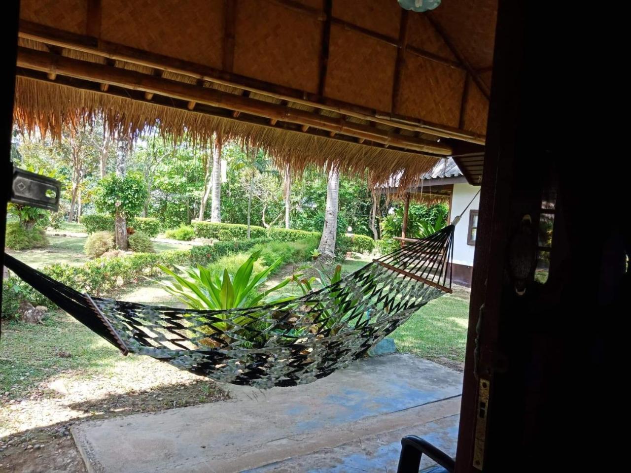 Lanta Sunmoon Bungalow Ко-Ланта Экстерьер фото