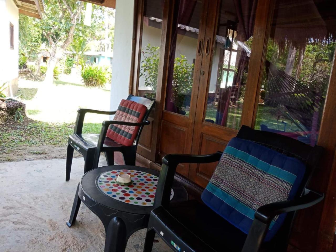 Lanta Sunmoon Bungalow Ко-Ланта Экстерьер фото