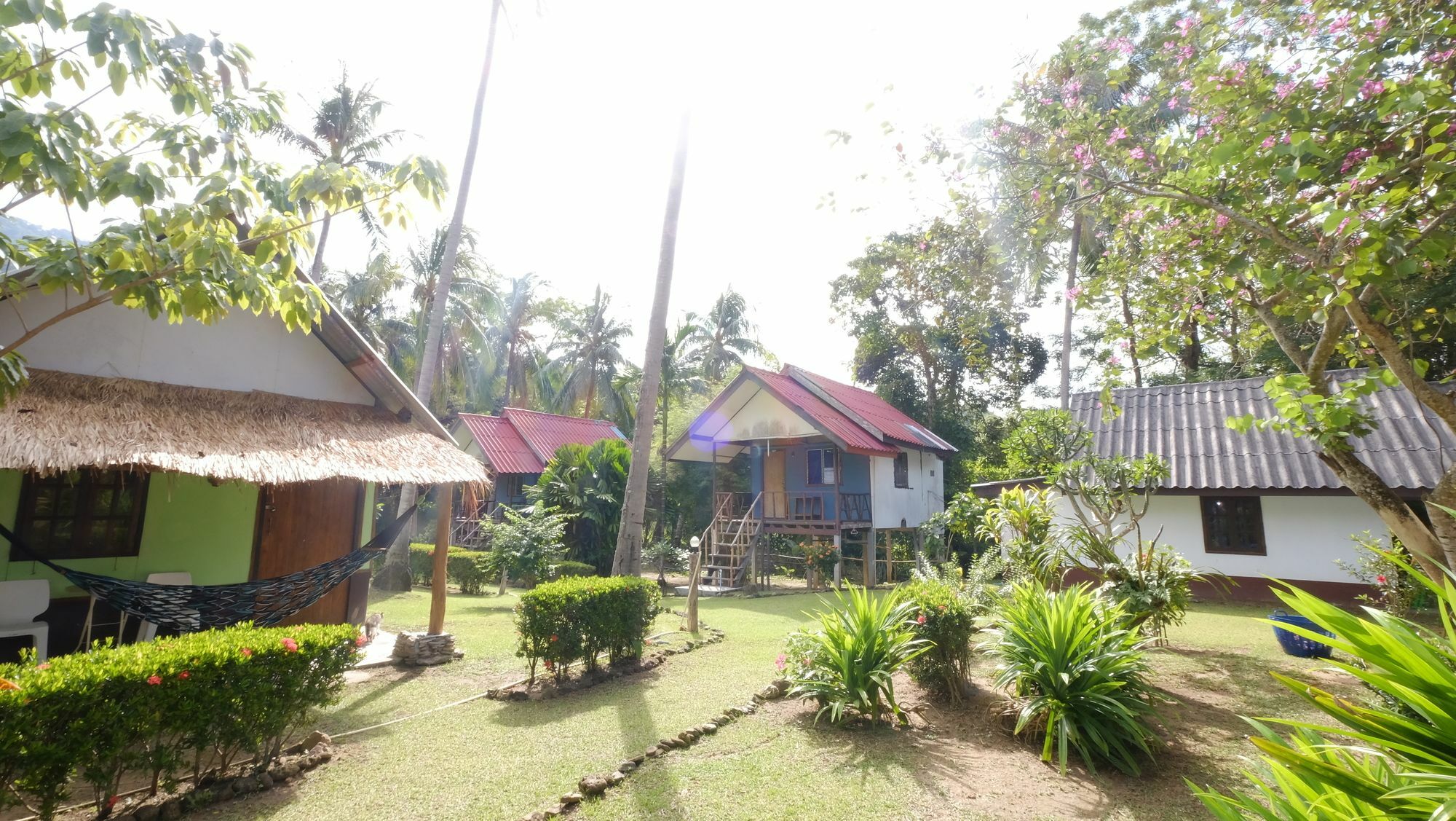 Lanta Sunmoon Bungalow Ко-Ланта Экстерьер фото
